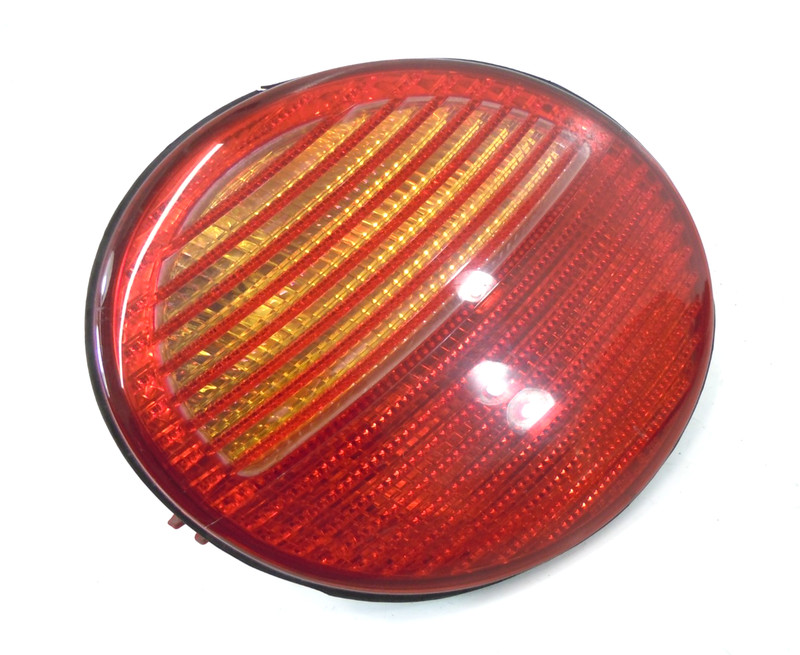 1998-2005 Volkswagen Beetle Tail Light Lamp Driver Left OEM