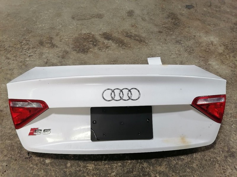 Trunk/Hatch/Tailgate Coupe Incandescent Bulb Opt 8SA Fits 08-16 AUDI A5 1498361