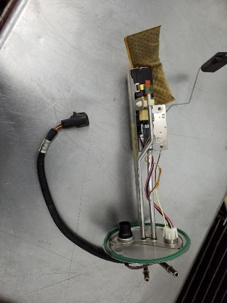 Fuel Pump Assembly 4WD Fits 99-00 EXPEDITION 182829