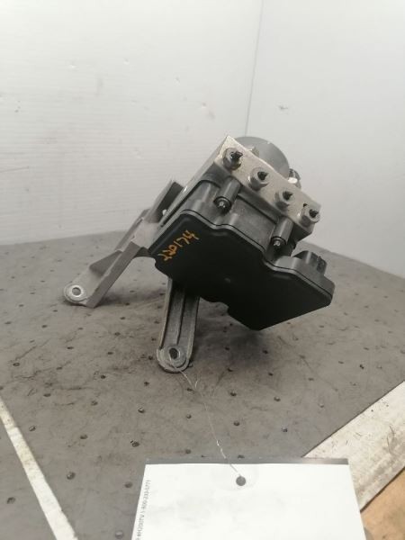 Anti-Lock Brake Part Assembly V-series Twin Turbo Fits 16 ATS 863651