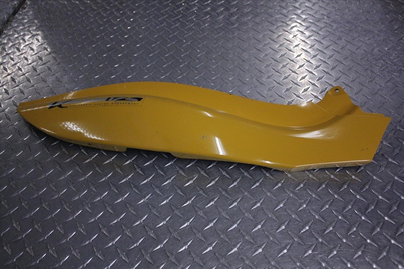 2001 BMW K 1200 RS RIGHT REAR TAIL COWL COVER FAIRING OEM K1200 01