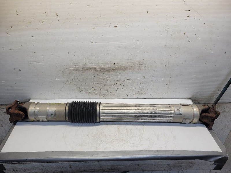 Rear Drive Shaft 3.7L 4WD Model MP1522 Transfer Case Fits 08-12 LIBERTY 1669409