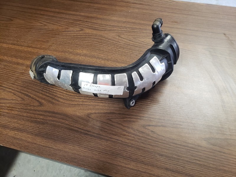 2013 - 2016 FORD Escape FUSION ENGINE AIR CLEANER INTAKE DUCT HOSECV619R504BB