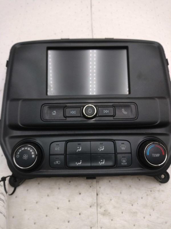 2017 Chevrolet Silverado 1500 Infotainment Display OEM Black 90000 Miles