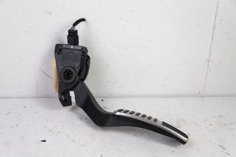 2014 - 2020 MASERATI GHIBLI GAS PEDAL ACCELERATOR THROTTLE SENSOR OEM