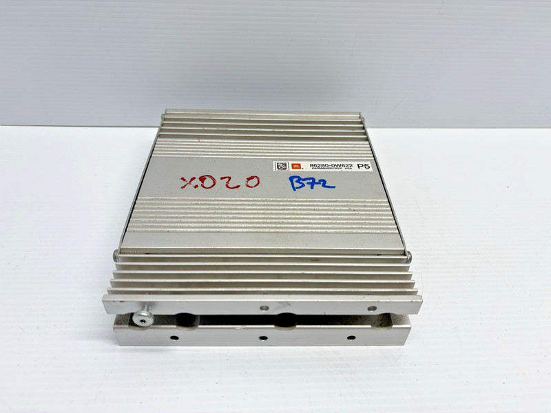 2010 2011 2012 Toyota Prius JBL Amplifier 86280-0W622