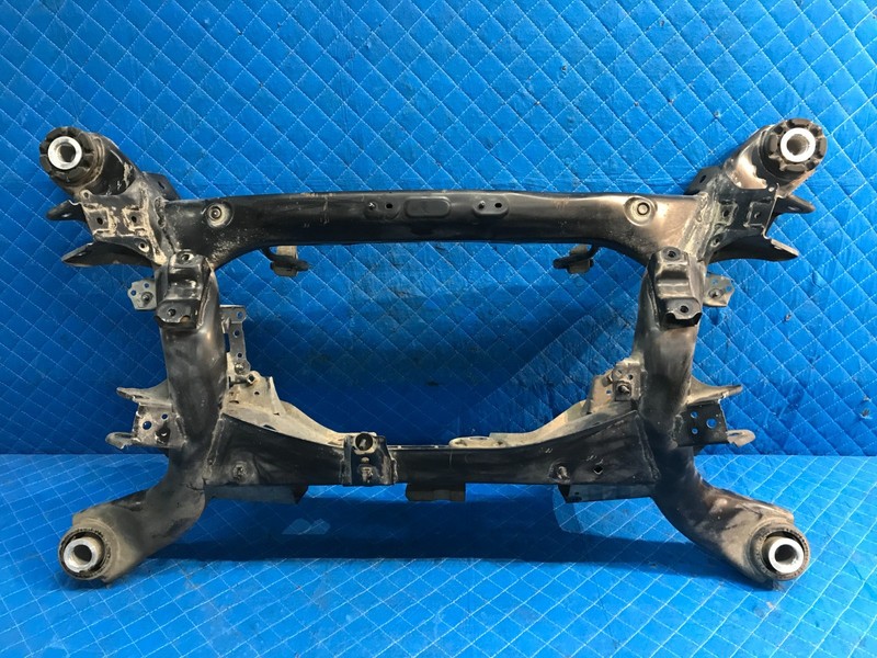 2007-17 LEXUS LS460 REAR SUSPENSION SUBFRAME CRADLE CROSSMEMBER OEM