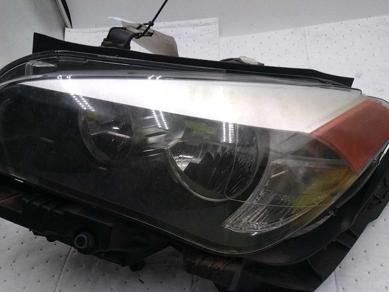 2014 BMW X1 Left Headlight Assembly SILVER OEM 23369 112K Miles