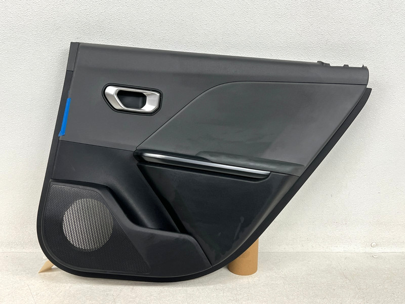 ⭐2025-2026 KIA K4 REAR RIGHT PASS INTERIOR DOOR PANEL TRIM BLACK OEM LOT2730