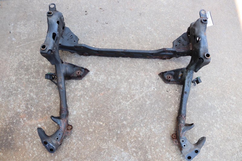 2013-2017 AUDI S6 4.0L A/T FRONT SUSPENSION CRADLE CROSSMEMBER SUBFRAME OEM