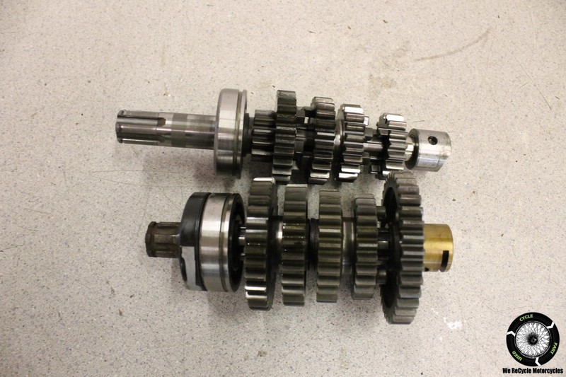 1972 Honda CB175 Super Sport ENGINE MOTOR TRANSMISSION TRANNY GEARS CB 175 72
