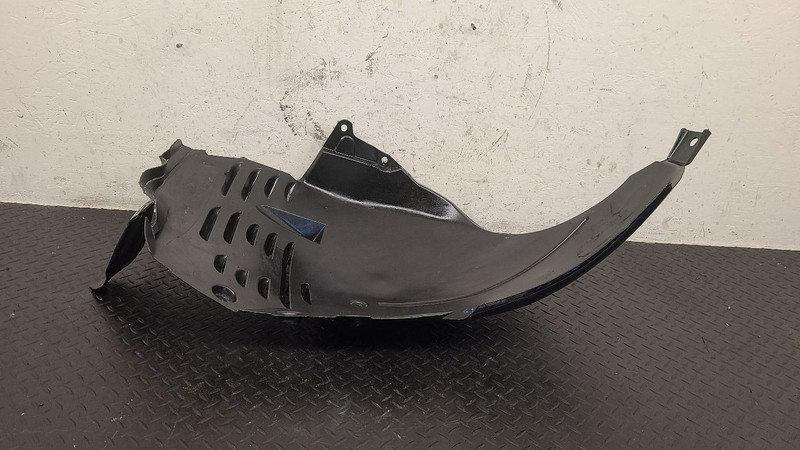 10-13 Mercedes-Benz S-Class Front Right Passenger Fender Liner OEM 2216902830