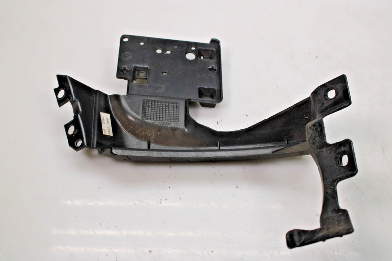 2012-2019Evoque L538 OEM Rear Left Bumper Corner Mount Bracket EJ32-17A151-AB
