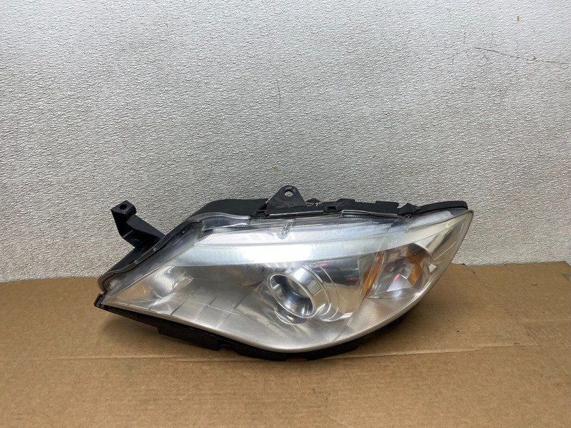 2008 - 2011Subaru Impreza Left Driver LH Side Halogen Headlight Oem Z1258 DW