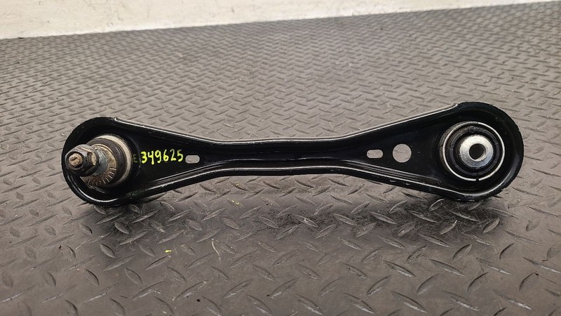 18-24 Chevrolet Traverse Rear Lower Suspension Link OEM 84606181