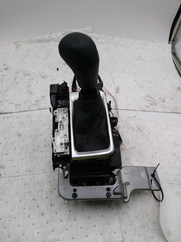 2017 Toyota Highlander Automatic Transmission Shift Lever Assembly 94K Miles