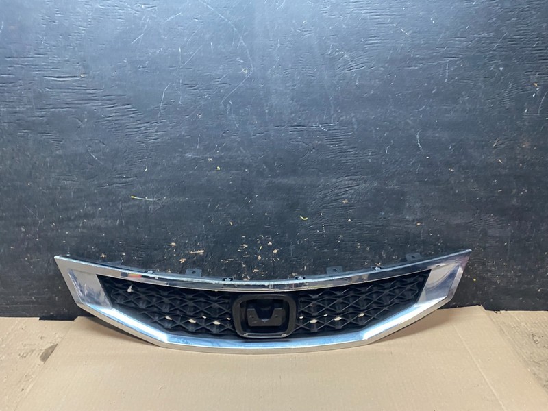 2008 to 2010 Honda Accord Coupe Front Grille Grill Chrome Trim Moulding X3631 DG