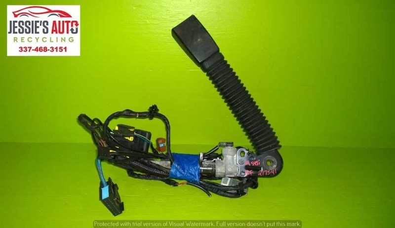 04 05 BMW 545i 4.4L AT SDN PASSENGER RIGHT FRONT SEAT BELT BUCKLE OEM 2175-41