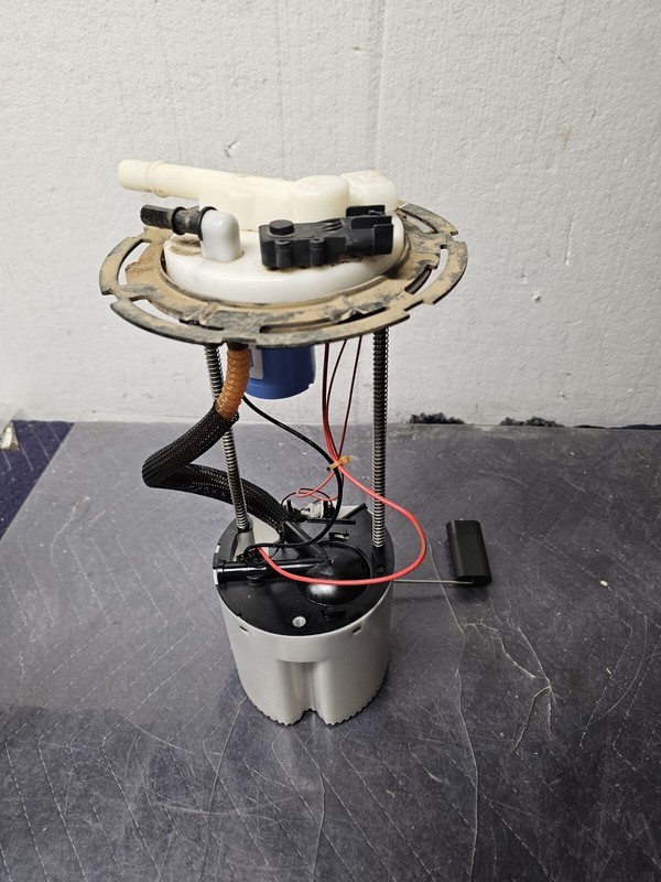Fuel Pump Assembly 4.3L Fits 10-16 EXPRESS 1500 VAN