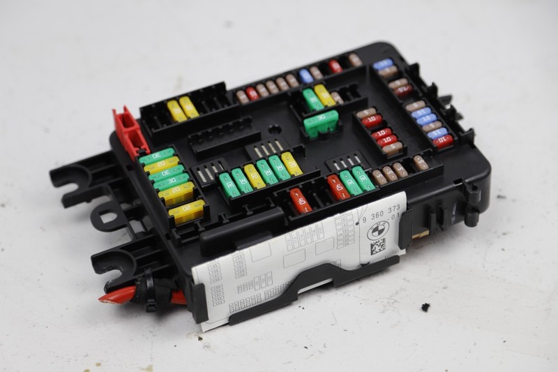 2014-2018 BMW F15 X5 X6 Rear Power Distribution Fuse Box Unit OEM 9360373