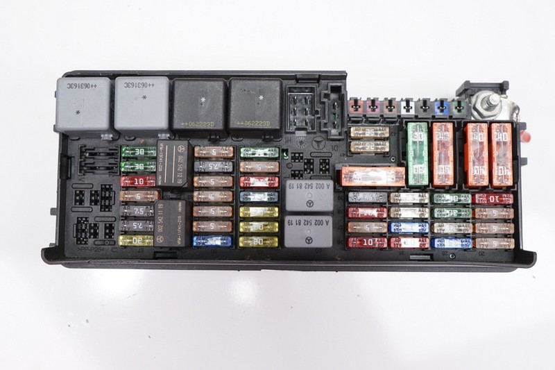 MERCEDES W251 R-Class GL ML Rear Fuse Box OEM 2006 - 2009