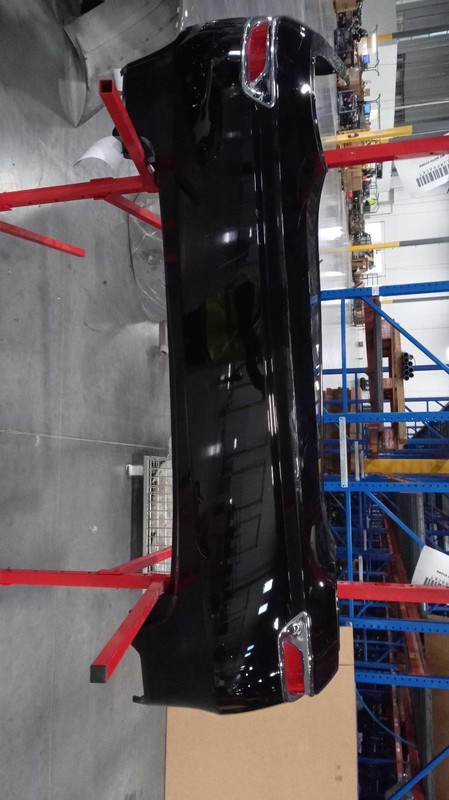 2015 Acura RLX Black Bumper Assembly OEM Used 91000 Miles - No Park Assist