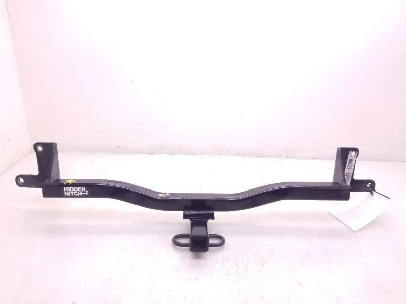 2014 TOYOTA PRIUS C 1.5L FWD AT TOW HITCH / REBAR