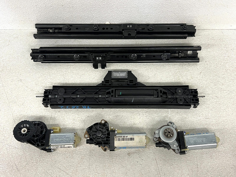 ⭐2016-2020 TESLA MODEL X FRONT RIGHT PASS SEAT TRACK FRAME RAIL OEM LOT2632