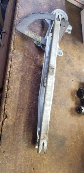 Passenger Front Window Regulator Manual Fits 99-12 FORD F250SD PICKUP 100197