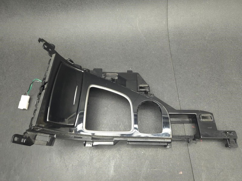 Center Console Upper Trim Panel 2019 Infiniti Q50 96941-6HJ3B 2020