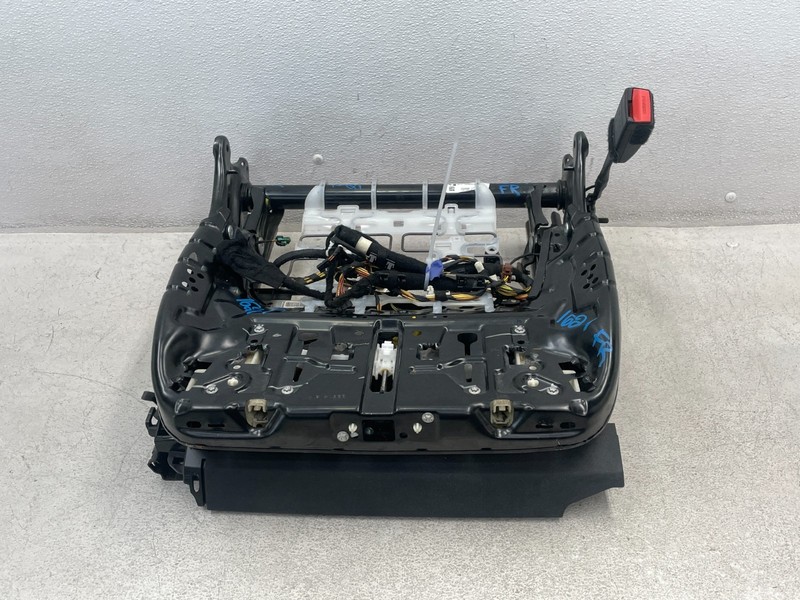 15 16 17 18 BMW X5 M F85 Front Right Passenger Seat Track Frame W/Motor 1621 OEM