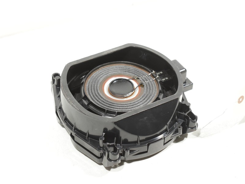 2014-2018 BMW X5 F15 FRONT LEFT Under Seat Subwoofer Speaker Audio OEM