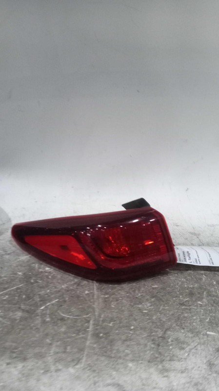 2020 Hyundai KONA Left Tail Light Assembly Grey 664679, 137K Miles