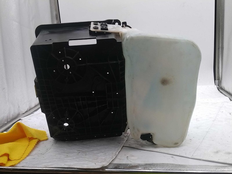 2009 Ford F150 Washer Fluid Reservoir OEM Blue 141K Miles NJ25-24973-632381