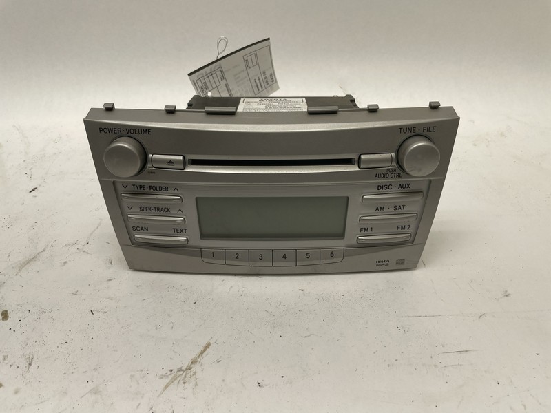 2010 2011 TOYOTA CAMRY AM/FM RADIO CD PLAYER RECEIVER 86120-06480 OEM