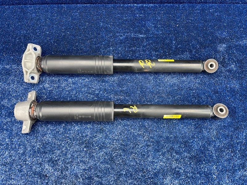 2016–2019 Buick Cascada Rear Shock Absorbers Set OEM 39013266