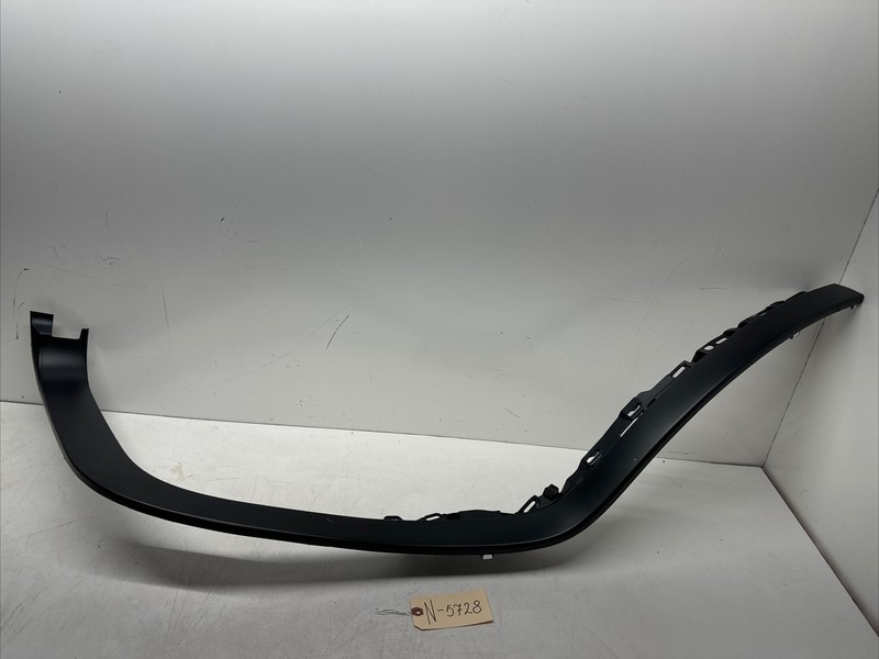 16-20 Tesla MX Rear Right Falcon Door Fairing Sill Jam Bracket 105995100 5728 M6