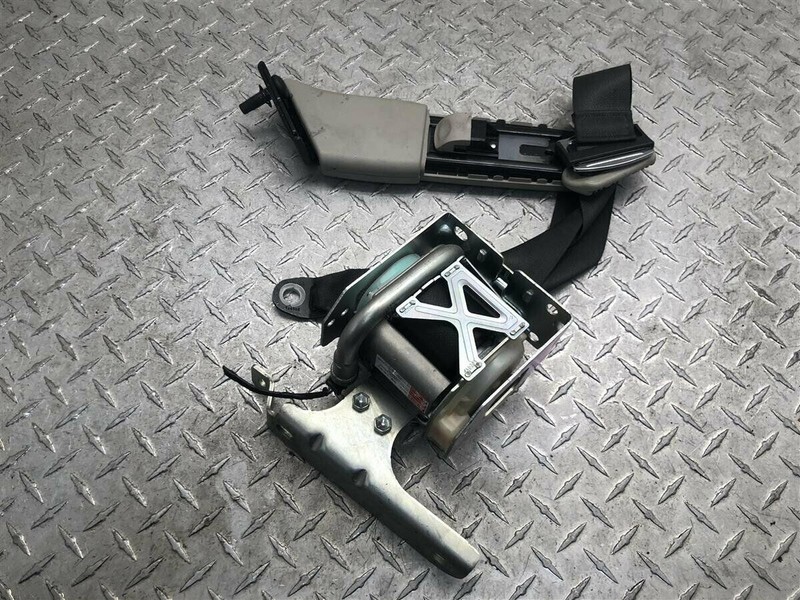 05-11 DODGE DAKOTA PASSENGER SEAT BELT RETRACTOR CLUB CAB GRAY OEM 5JJ811DVAC