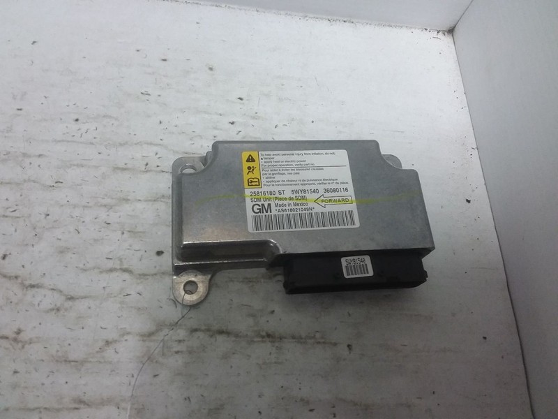 SRS Control Module ID 25816180 Fits 09-11 STS 1532379