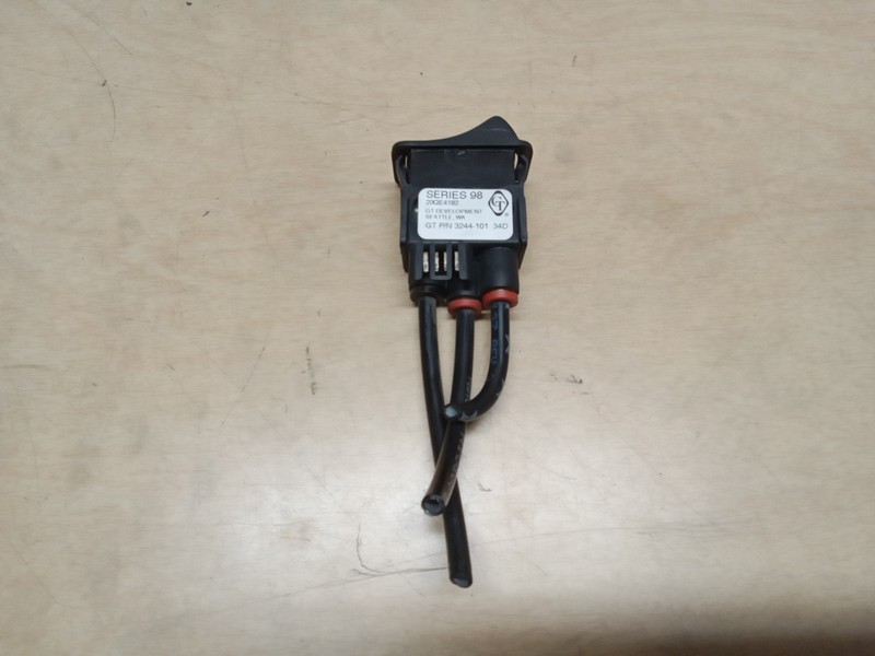 Mack 3244-101 20QE4182 Slide Switch