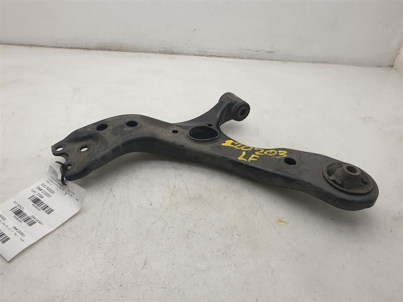 11-17 LEXUS CT200H FRONT LEFT DRIVER SIDE LOWER CONTROL ARM ASSEMBLY