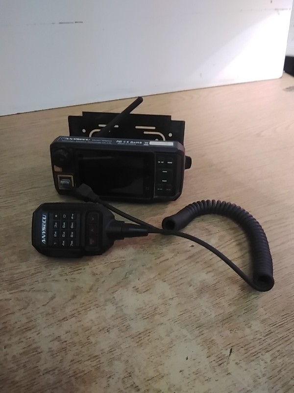Anysecu 4G-W2Plus POC Mobile Android Network Radio W/Microphone, Mount & Antenna