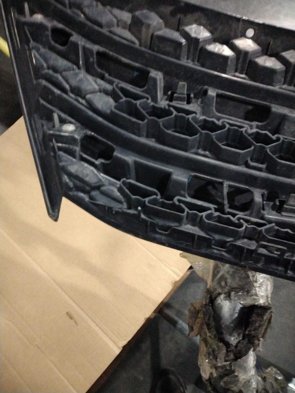 Used Upper Grille fits: 2019 Mitsubishi Eclipse cross upper chrome bezel Upper G