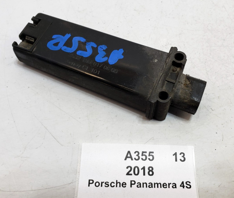 ✅ 17-23 OEM Porsche Panamera 4S 971 TPMS Tire Pressure Sensor Control Module