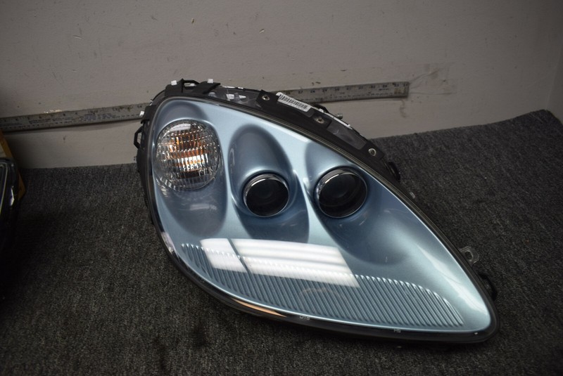 2012 CHEVROLET CORVETTE RIGHT SIDE HEADLIGHT FACTORY OEM