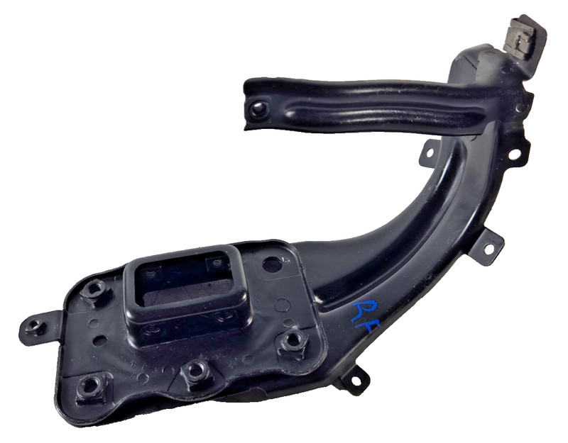 2003 2009 Mercedes Benz E500 Right Side Front Bumper Reinforcement Bracket OEM