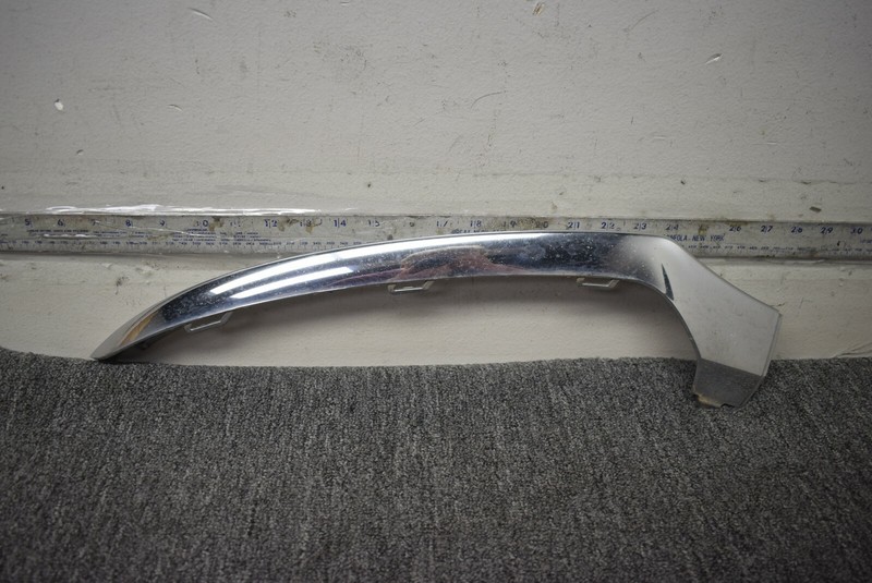 2015-2018 MERCEDES BENZ C300 SIDE MOLDING FACTORY OEM