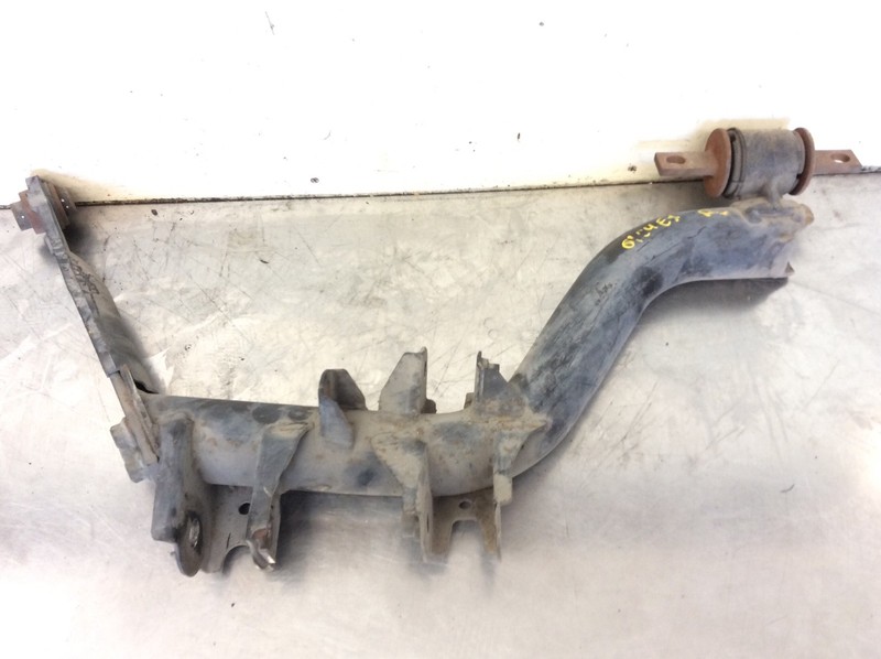 01-05 Civic 1.7L Right Rear Passenger Lower Control Trailing Arm (SWY BAR) OEM