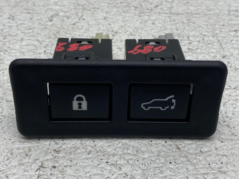 2019-2021 SUBARU ASCENT DOOR LOCK TRUNK LIFTGATE CONTROL SWITCH OEM LOT680
