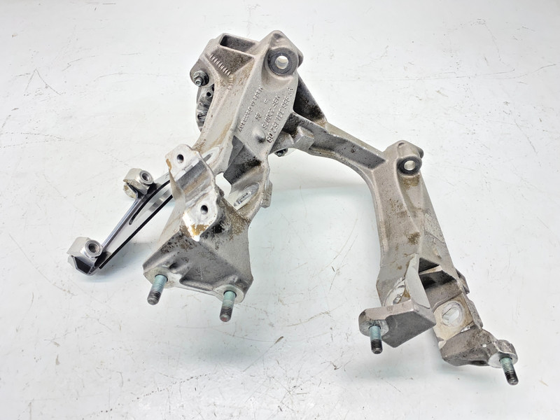 97-04 Porsche Boxster 986 Rear Right Side Subframe Cradle Suspension Mount OEM ✅